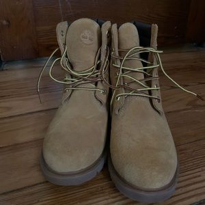 NWOT Timberland Boots